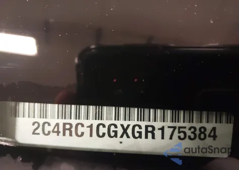 2016 Chrysler Town & Country Touring-L Anniversary Edition z USA, uszkodzony, nr VIN 2C4RC1CGXGR175384